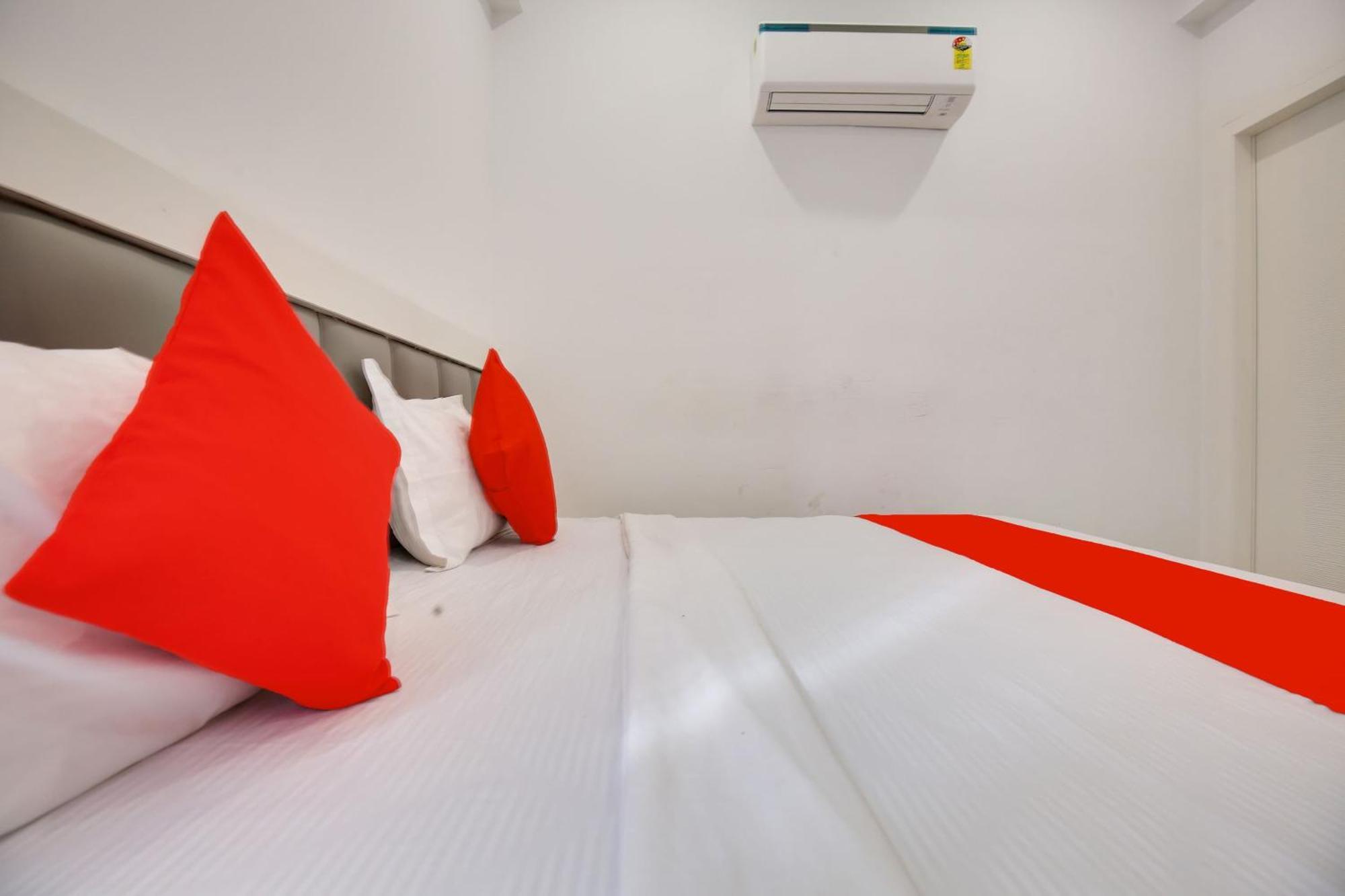 Hotel O Sky White House 루드히아나 외부 사진