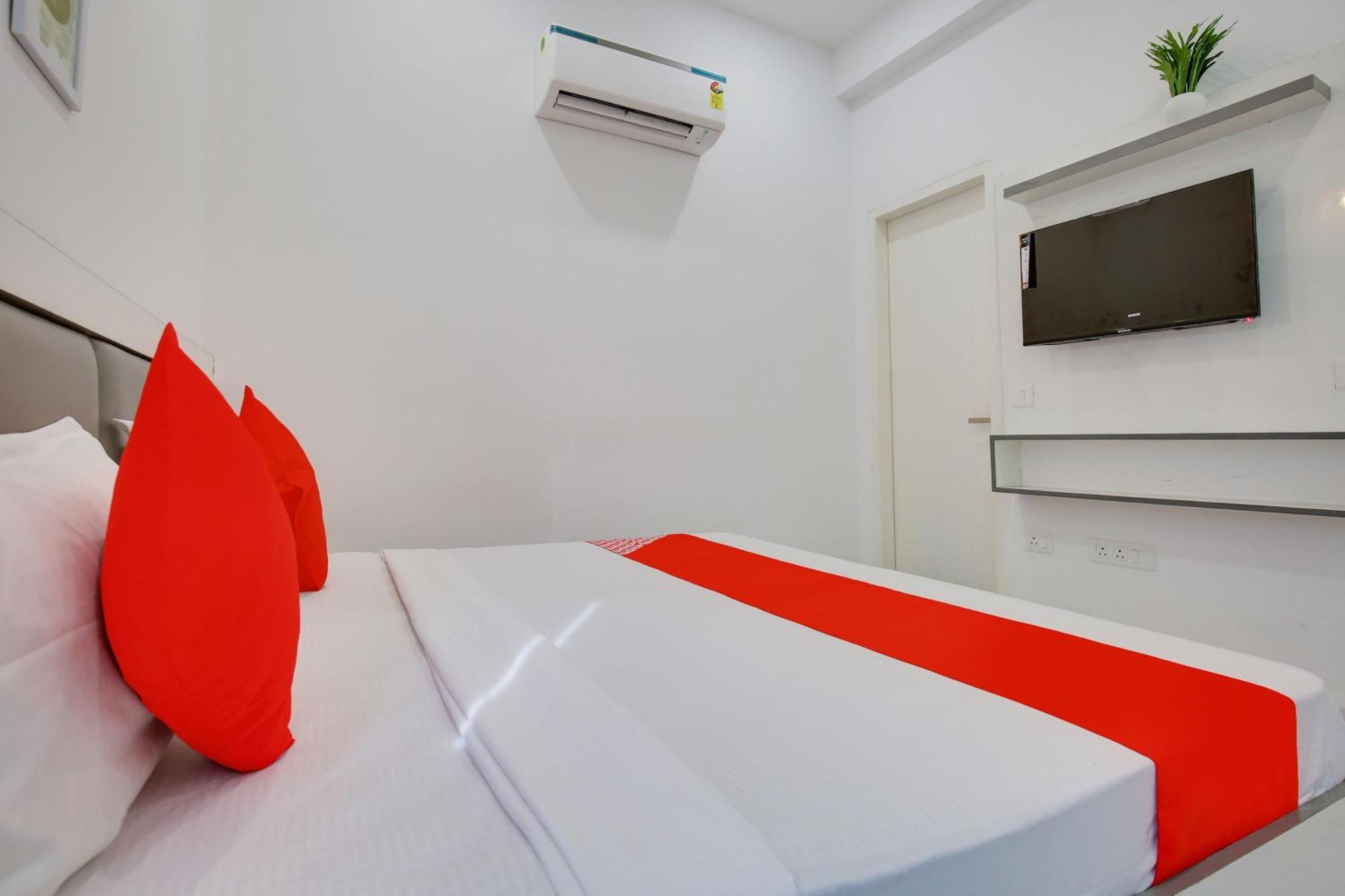 Hotel O Sky White House 루드히아나 외부 사진